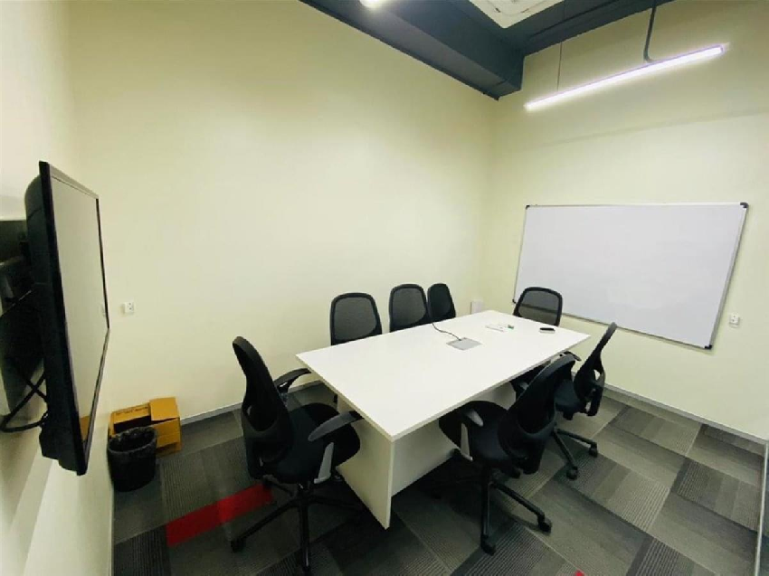 Fully Furnished Office